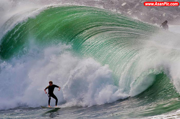 تصاویر هیجان انگیز موج سواری در سواحل کالیفرنیا