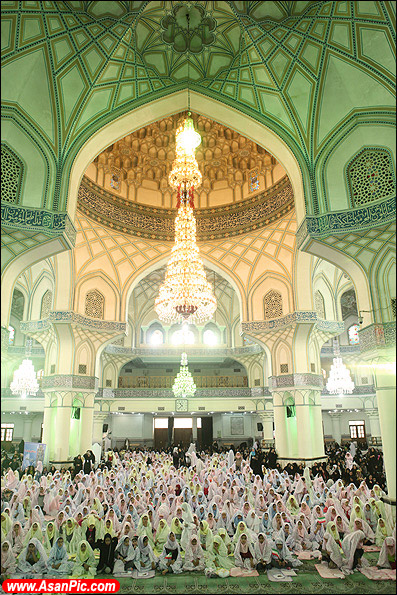 جشن عبودیت دانش آموزان دختر