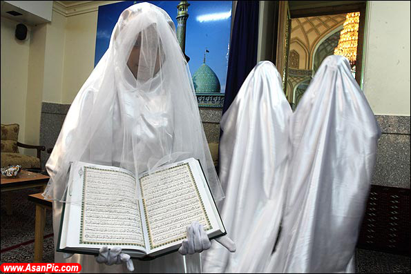 جشن عبودیت دانش آموزان دختر