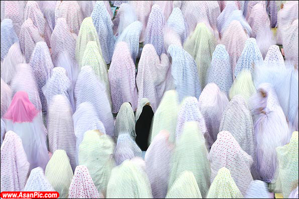 جشن عبودیت دانش آموزان دختر