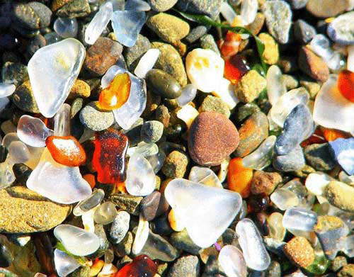 تصاویری شگفت انگیز از ساحل شیشه ای