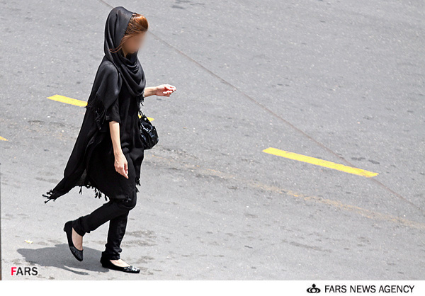 گزارش تصویری خبرگزاری فارس از نمايشگاه مد در خيابان‌ها و اماكن عمومی شهر