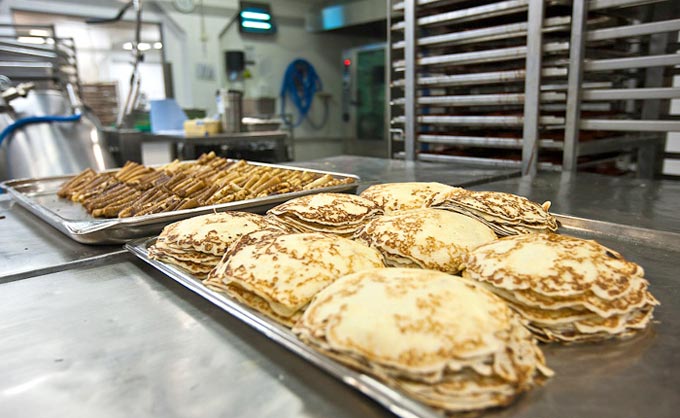 گزارش تصویری از کترینگ یا آشپزخانه های فرودگاهی